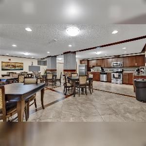 55+ Studio Apartment For Rent Griesbach Edmonton - Photo 3