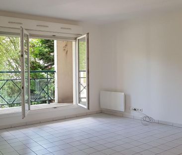 Location Appartement 1 pièce 27m² L HAY LES ROSES 94240 - Photo 3