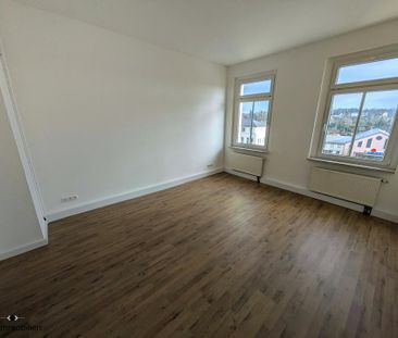 ++ attraktive, renovierte 3-Raum Wohnung in zentraler Lage, direkt ... - Foto 1