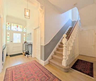 4 bedroom property to rent - Photo 1