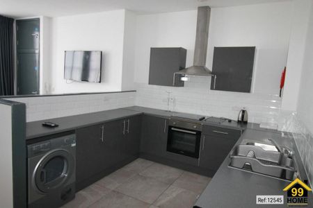 5 bedroom apartment to rent - Photo 2