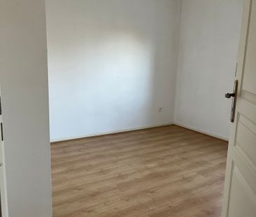 A LOUER JOLI T4 LUMINEUX WAMBRECHIES - Photo 3