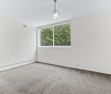 1/745 Old South Head Road, Vaucluse NSW 2030 - Apartment For Rent |... - Photo 2