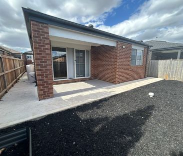 Exquisite Home for Rent - Photo 5