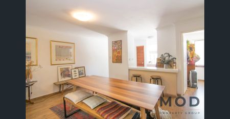 Apartment in Wembley - Photo 4