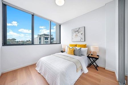 Stylish 2-Bedroom Apartment! - Photo 5