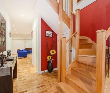 2/65 Allenby Road, Hillside VIC 3037 - Photo 5