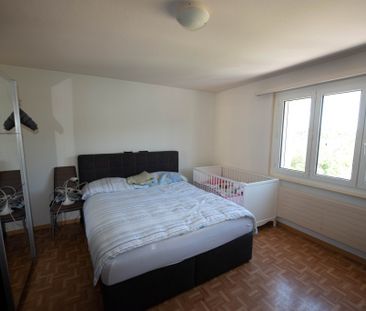 Appartement lumineux en hauteur – Un cadre de vie inspirant à La Ch... - Photo 3