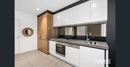 Live in the heart of South Yarra - Photo 5