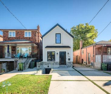 For Lease - 141 South Edgely Avenue Unit# MAIN & UPPER, Toronto, On... - Photo 1