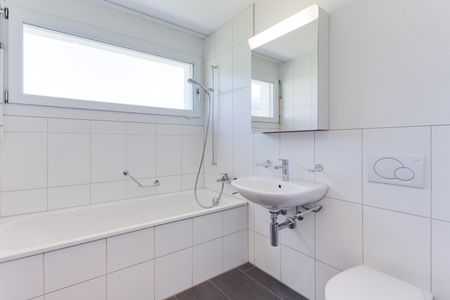 1 Monat mietfrei! - Grosszügige 3.5 Zimmer-Wohnung im Grünen - Foto 5