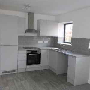 Lombard Street, Newark, NG24 - Photo 1