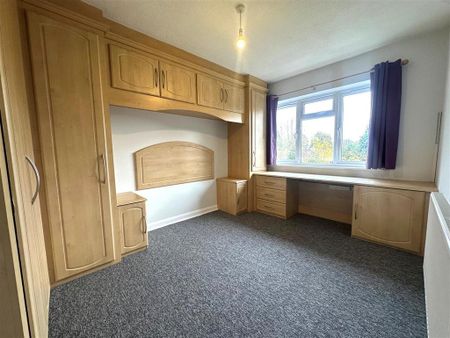 2 bedroom maisonette to rent - Photo 2