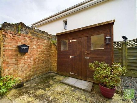 Cannon Lane, Maidenhead, Berkshire, SL6 - Photo 3