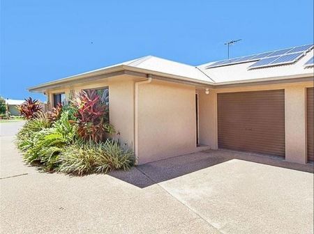 2/12 Burgundy Court, Condon - Photo 2