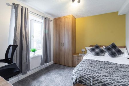 6 bedroom house to rent - Photo 3