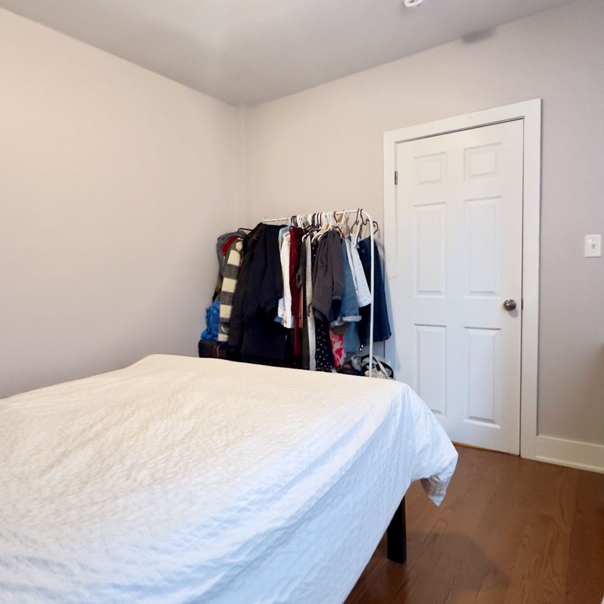 For Lease - 451 Parliament Street Unit# 1, Toronto, Ontario - Photo 1