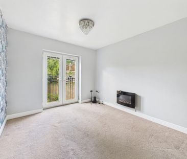 2 bedroom Flat To Let - Photo 6
