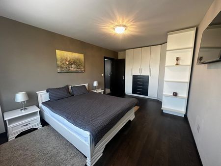 Apartament cu 3 camere modern de inchiriat in zona Decebal- Oradea - Fotografie 5