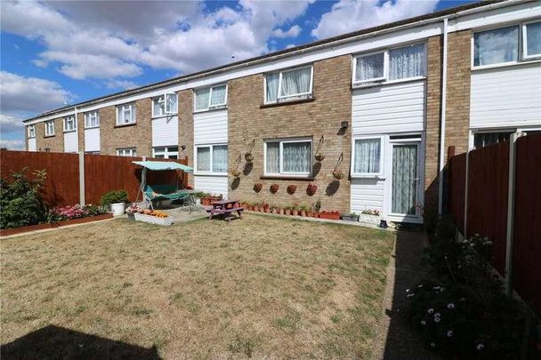 Eagle Way, Shoeburyness, Southend-on-sea, Essex, SS3 - Photo 1