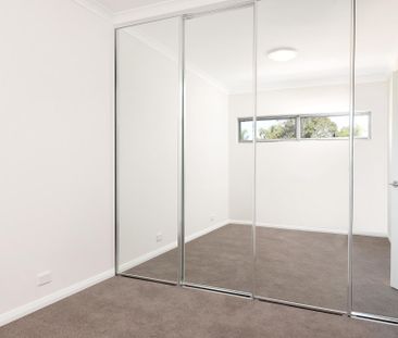 6/19 Gerald Street - Photo 2