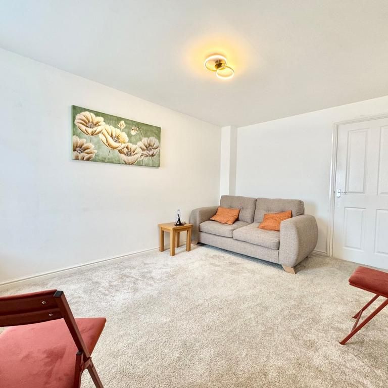 2 bedroom terraced house to rent - Photo 1