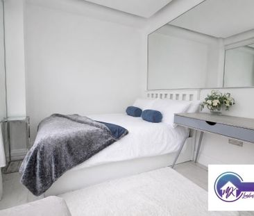 1 Bedroom Room in Flat Share To Rent - Photo 1