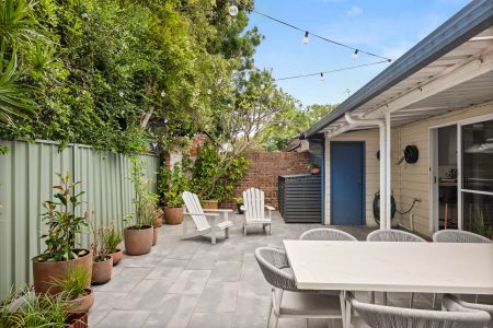 17 Lindsay Street, Hamilton NSW 2303 - House For Rent | Domain - Photo 2