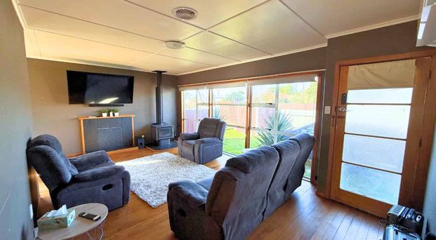 Castlecliff 3 bedroom - Photo 1