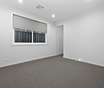 Modern Luxury Living: The Perfect Blend of City & Coast - Photo 5