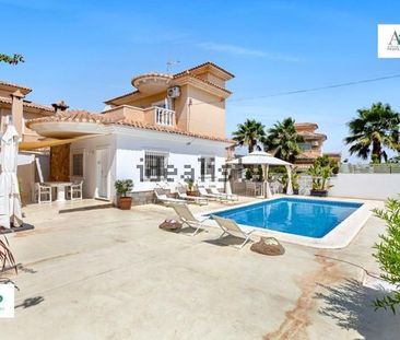 Alquiler de casa o chalet independiente en Los Balcones - Los Altos... - Photo 4