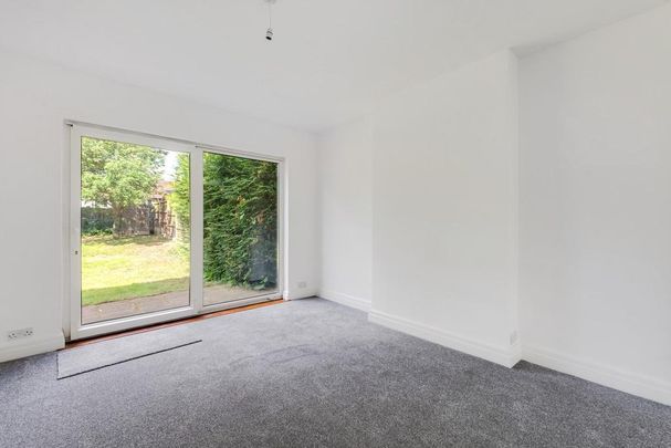 3 bedroom detached house to rent - Photo 1