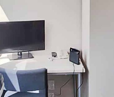 CITY CENTRE - 1 Bedroom Furnished Apartment - Photo 3