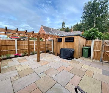 2 bedroom cottage to rent - Photo 1
