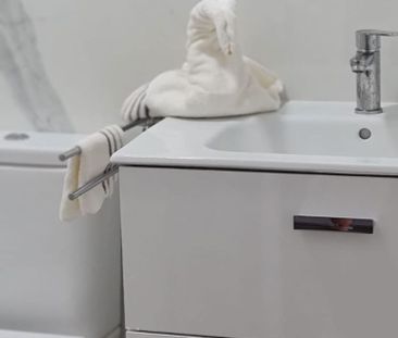 Estudio En alquiler Avenida Jose Maria del Campo Llarena, Distrito ... - Photo 5