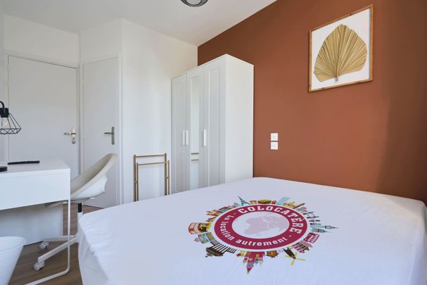GAMBETTA T Roommate 6 Bedrooms at Faches Thumesnil - Photo 1