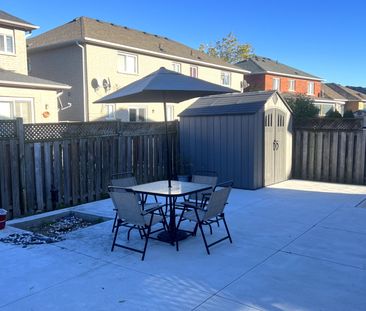 For Lease - 67 Queen Mary Drive, Brampton, Ontario - Photo 5