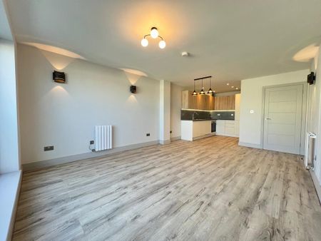 2 bedroom apartment to rent - Photo 2