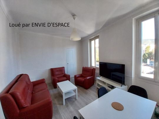 Appartement terrasse en location à Toulon avec ENVIE D'ESPACE - Photo 1