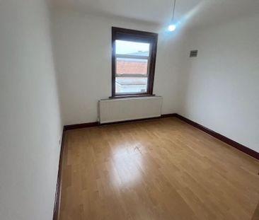 4 bedroom terraced house to rent - Photo 1