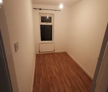 3 Bed End Terrace, Hastilar Road South, S13 - Photo 4