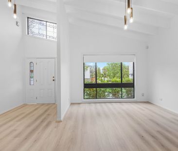 RENOVATED FAMILY HOME! - Photo 2