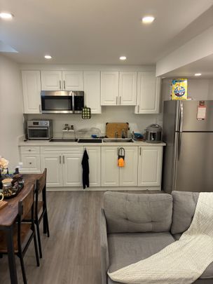 For Lease - 922 Mays Crescent Unit# Bsmt, Mississauga, Ontario - Photo 1