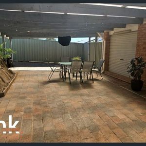 Convenient Location - Photo 2