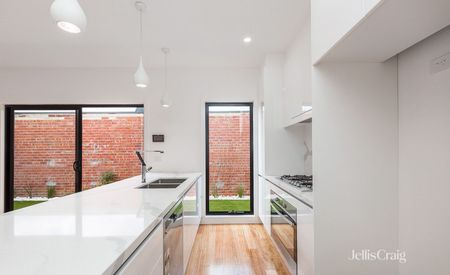 3/47A New Street, South Kingsville VIC 3015 - Townhouse For Rent | Domain - Photo 4