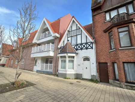 Gerenoveerde woning, gelegen vlakbij de Zeedijk-Duinbergen.. - Foto 2