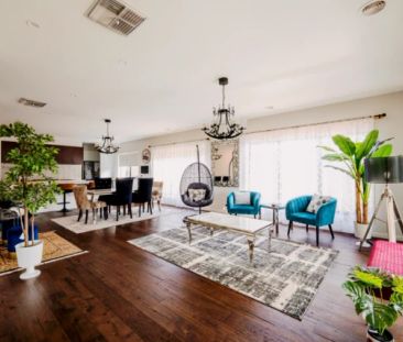 4 Bed, 2 Bath - Photo 4