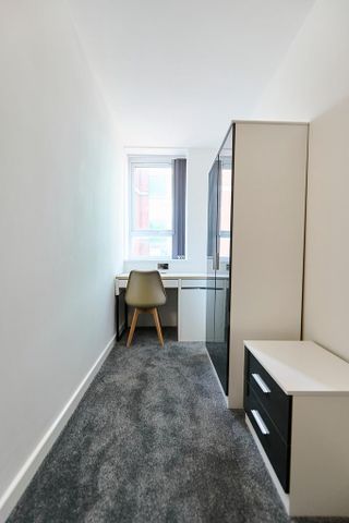 5 bedroom apartment to rent - Photo 2