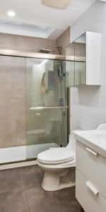 3 Beds 2 Baths Apartment - Photo 3