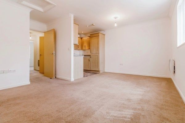 Rocheforte House, Rochford - Photo 1